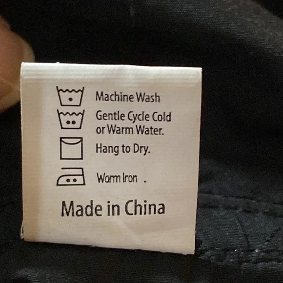 Raincaper- A Sunday Afternoon on the Island of La Grande Jatte - Picture 11 of 12